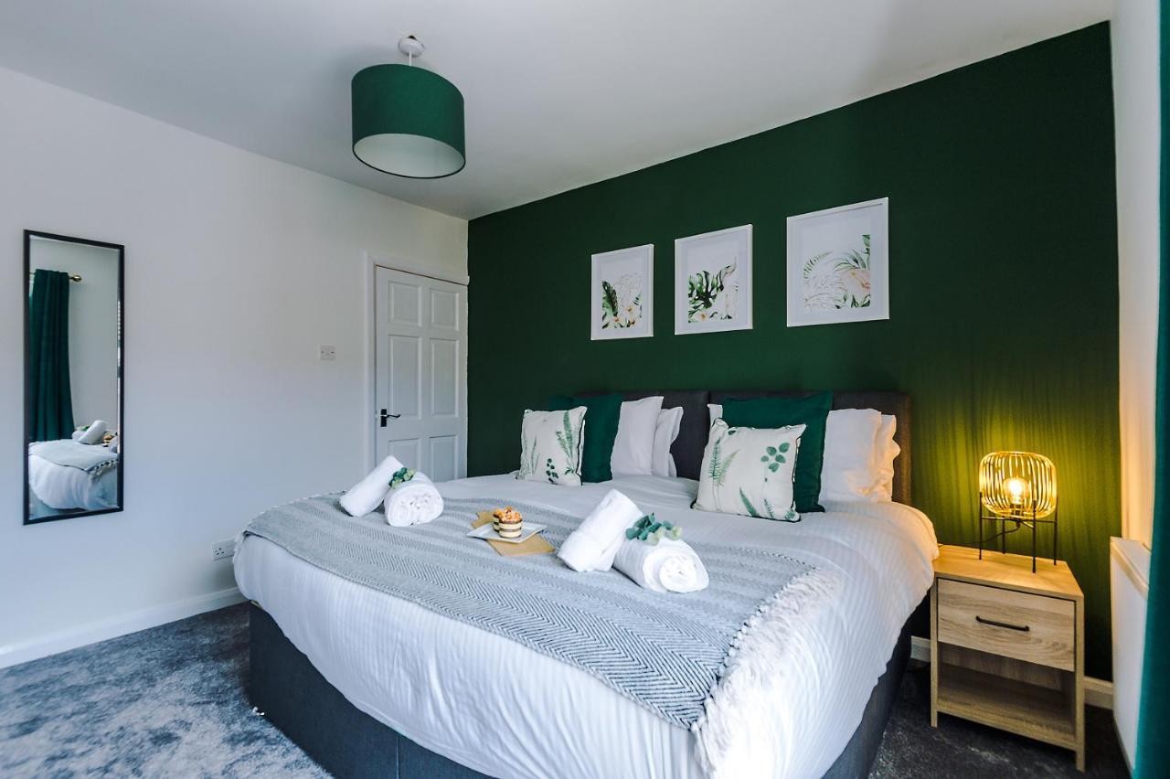 Bright 2-Bed Cottage In Chester By 53 Degrees Property, Ideal For Couples & Small Groups, City Centre - Sleeps 6 Екстериор снимка